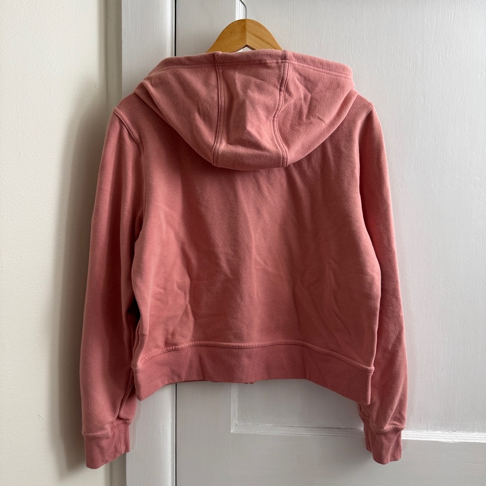 Nike Dri-Fit One Women's Coral Pink Training Sweatshirt
size Medium - Picture 2 of 6
